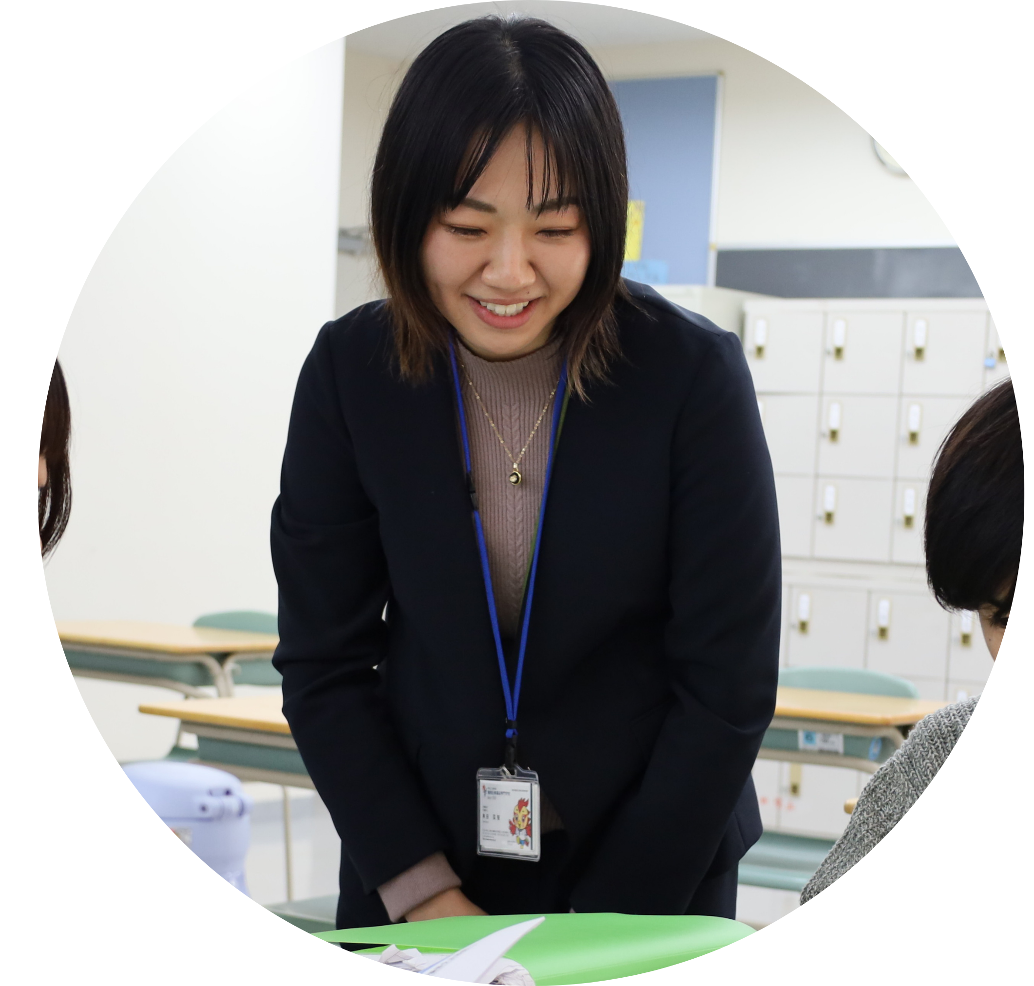 神田　菜智　先生